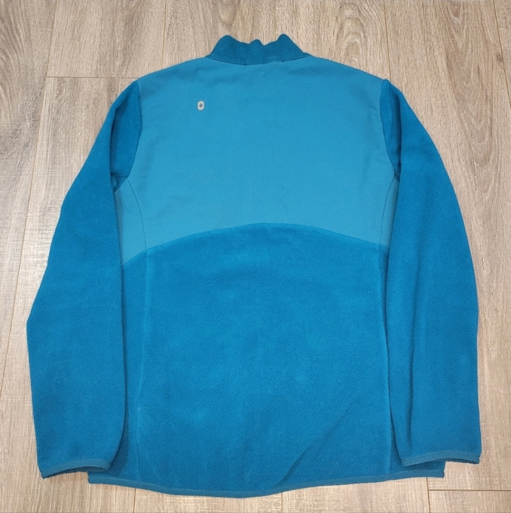 FIGS On Shift Fleece Jacket in Caribbean Blue - Picture 3 of 5